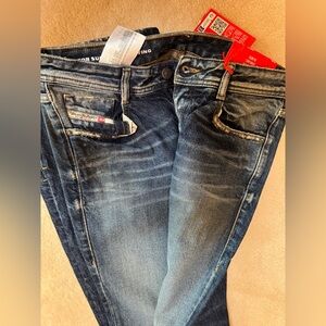 NWT Diesel 1969 D-EBBEY-S Trousers size 29